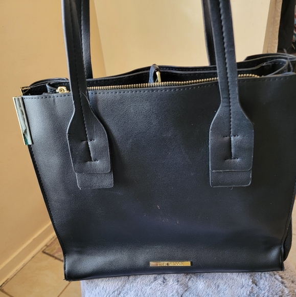 Steve Madden Simple black Tote - Picture 6 of 6
